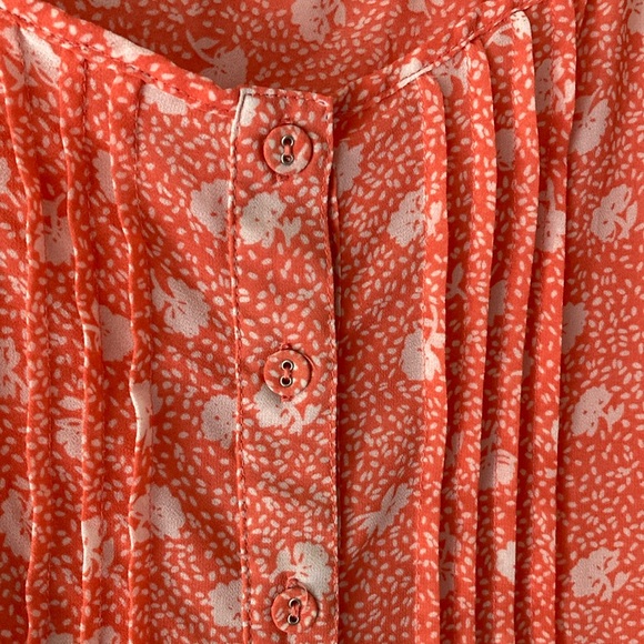 Torrid Peach floral Tank Top - Picture 3 of 4